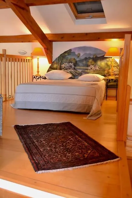 Holiday home Cottage Calme Et Reposant En Pleine Nature Reilhac