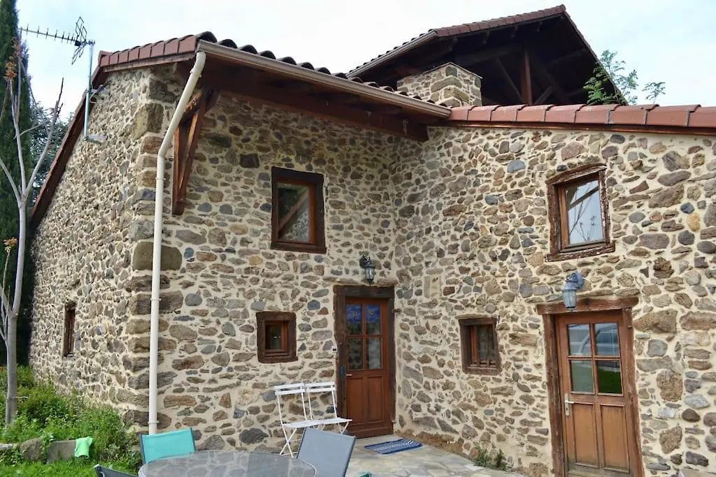 Cottage Calme Et Reposant En Pleine Nature Reilhac  Reilhac (Cantal)
