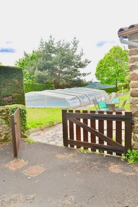Cottage Calme Et Reposant En Pleine Nature Reilhac  Holiday home Reilhac (Cantal)